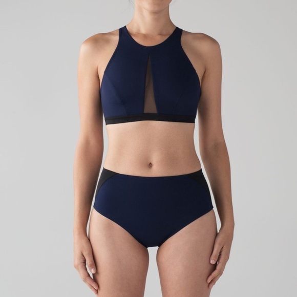 Lululemon Sz 4 Endless Horizons Swim Top In
Euro Navy / Black EUC - Picture 8 of 12